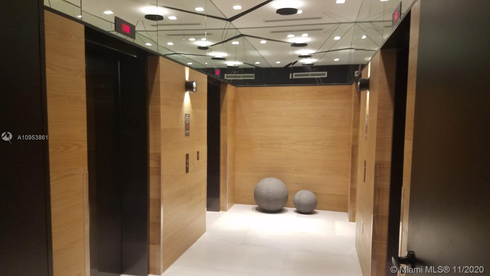 HYDE MIDTOWN - Residential Lease