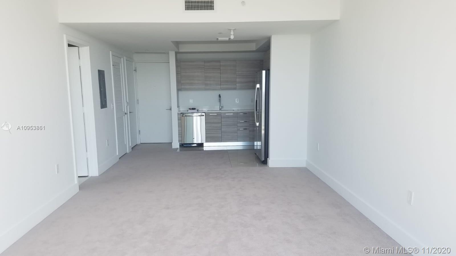 HYDE MIDTOWN - Residential Lease