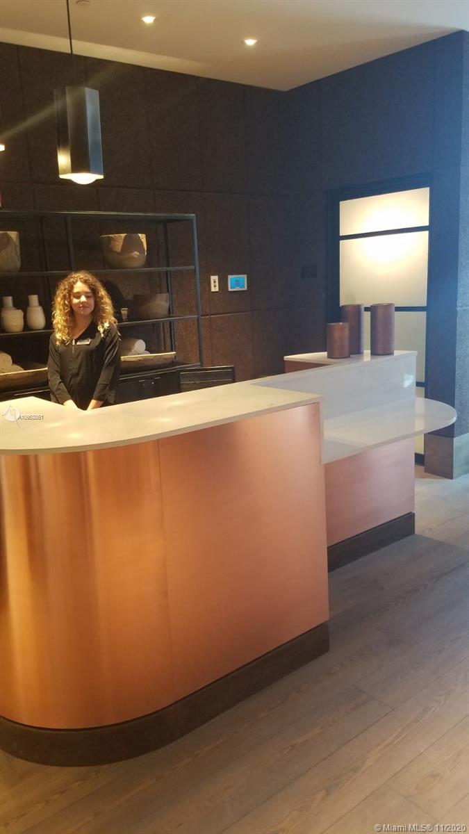 HYDE MIDTOWN - Residential Lease