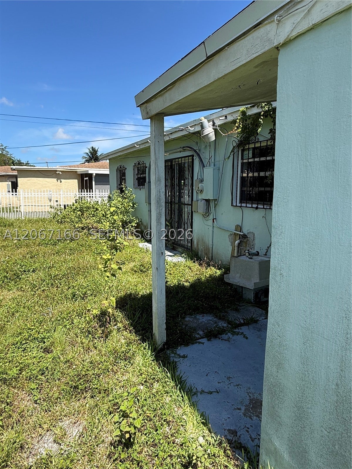 2855 NW 164th St