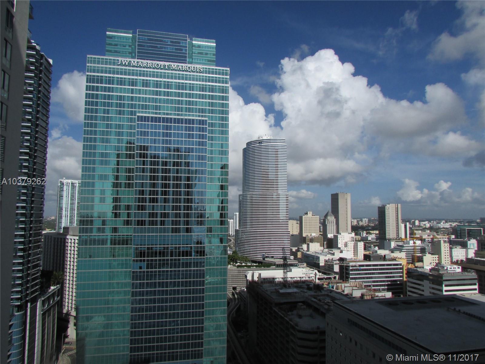 MET 1 CONDO - Residential Lease