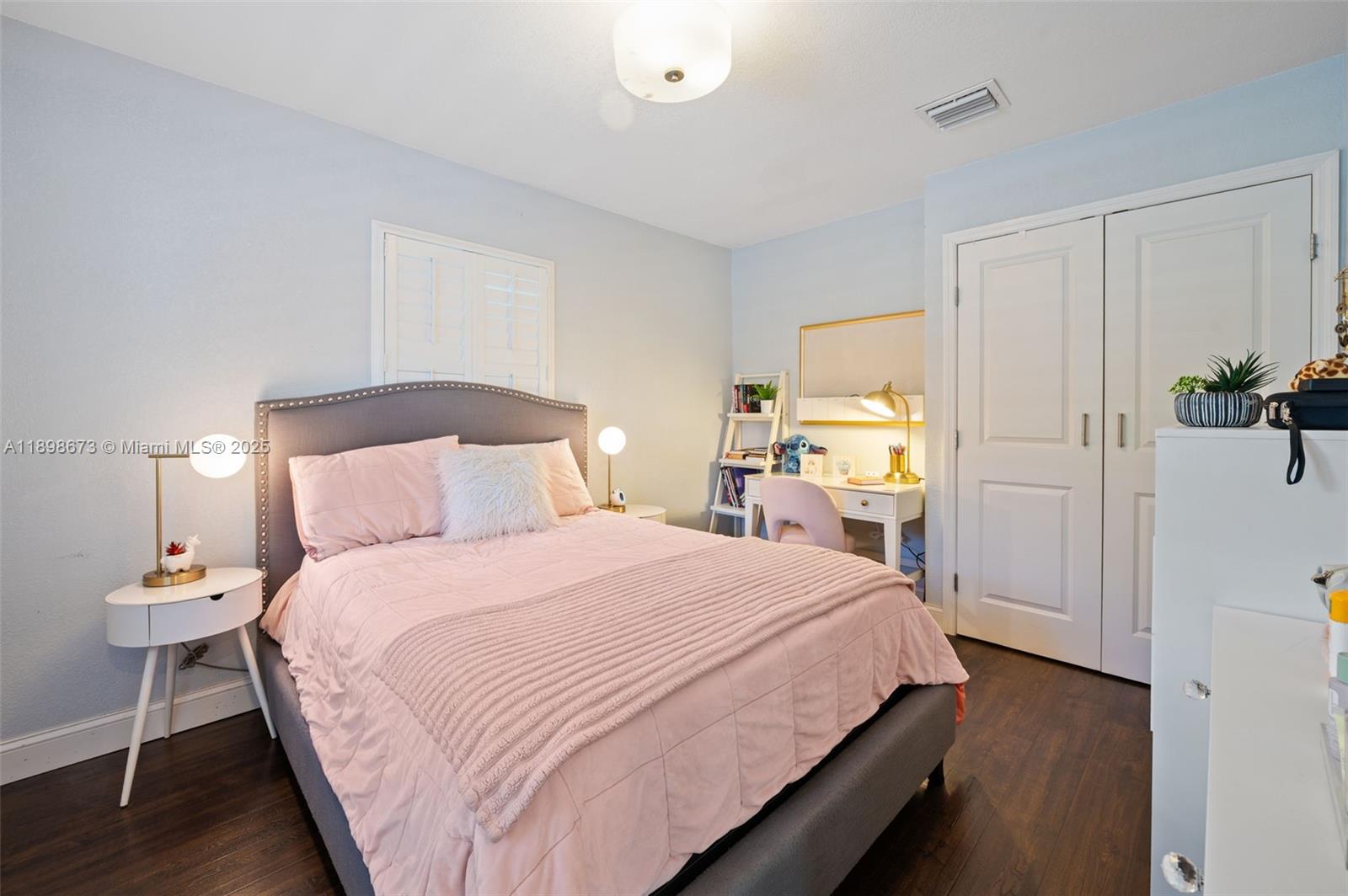 C GAB COUNTRY CLUB SEC 6 - Residential