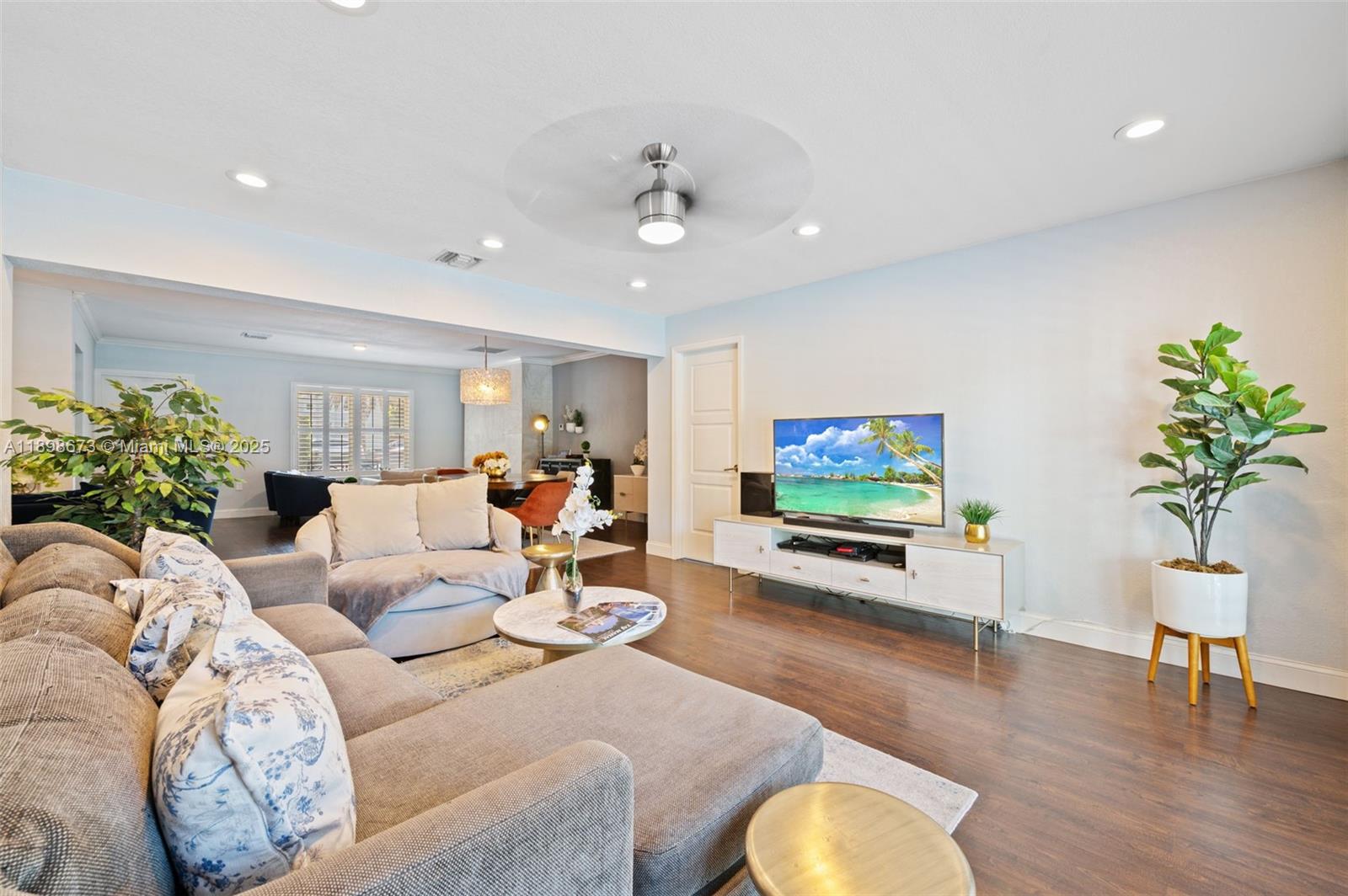 C GAB COUNTRY CLUB SEC 6 - Residential