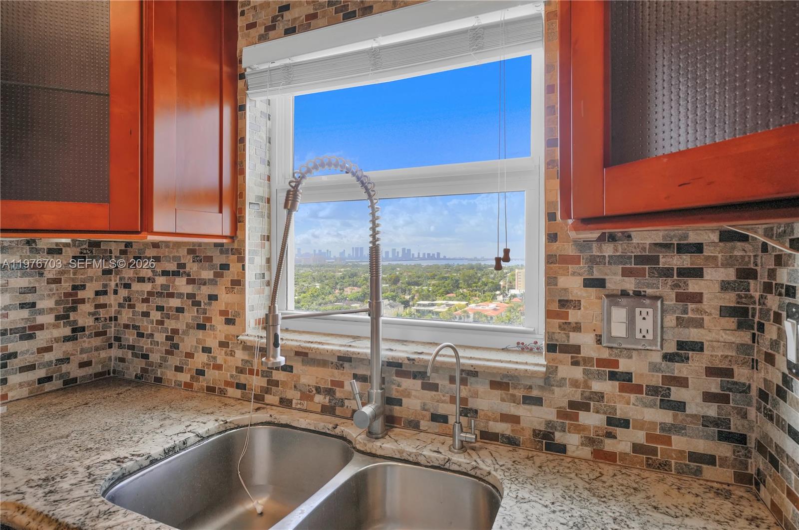 MIMOSA CONDO - Residential Lease