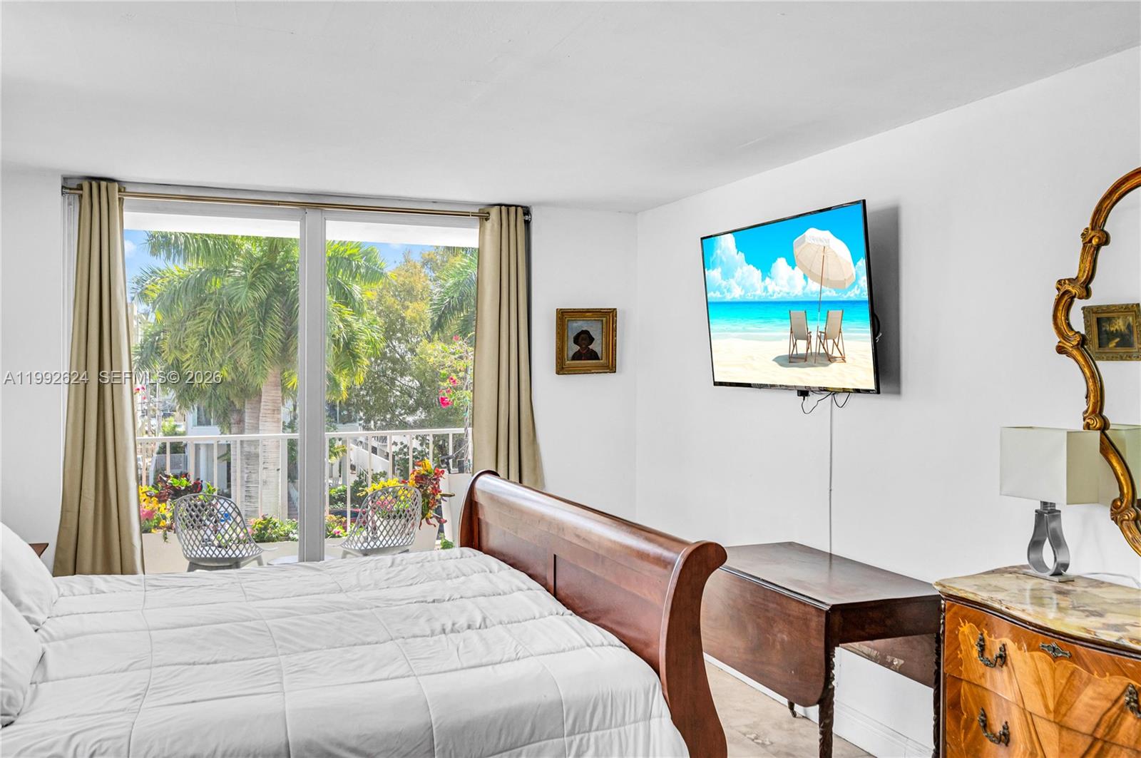 BAYVIEW TERR CONDO - Residential