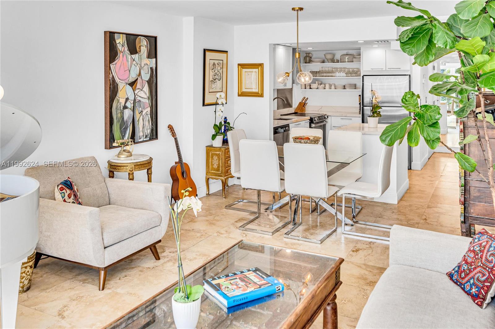 BAYVIEW TERR CONDO - Residential