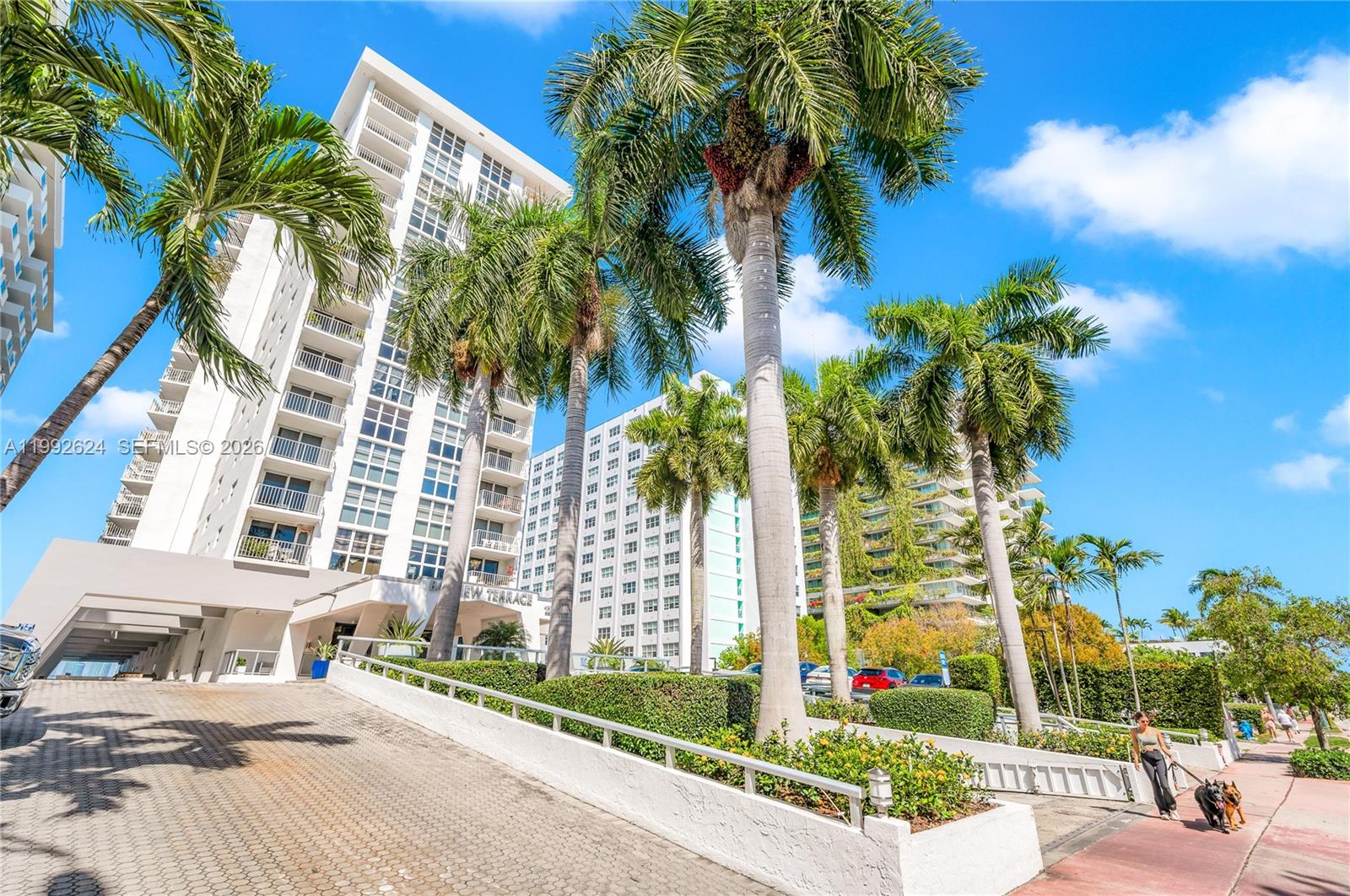 BAYVIEW TERR CONDO - Residential