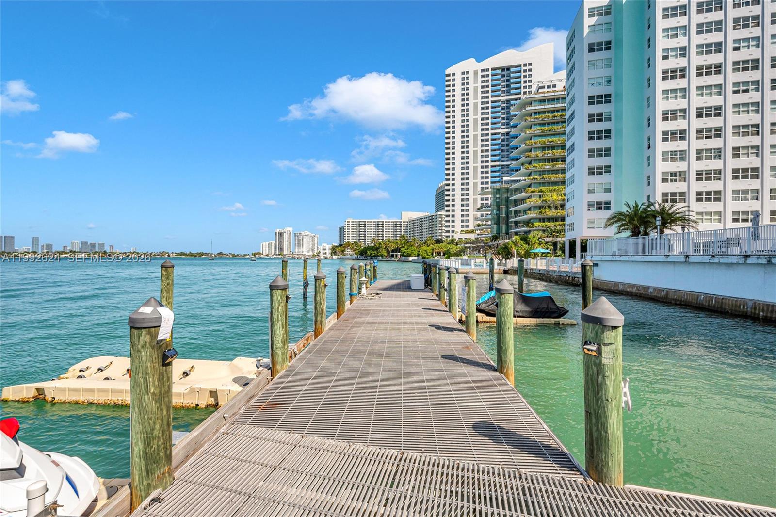 BAYVIEW TERR CONDO - Residential