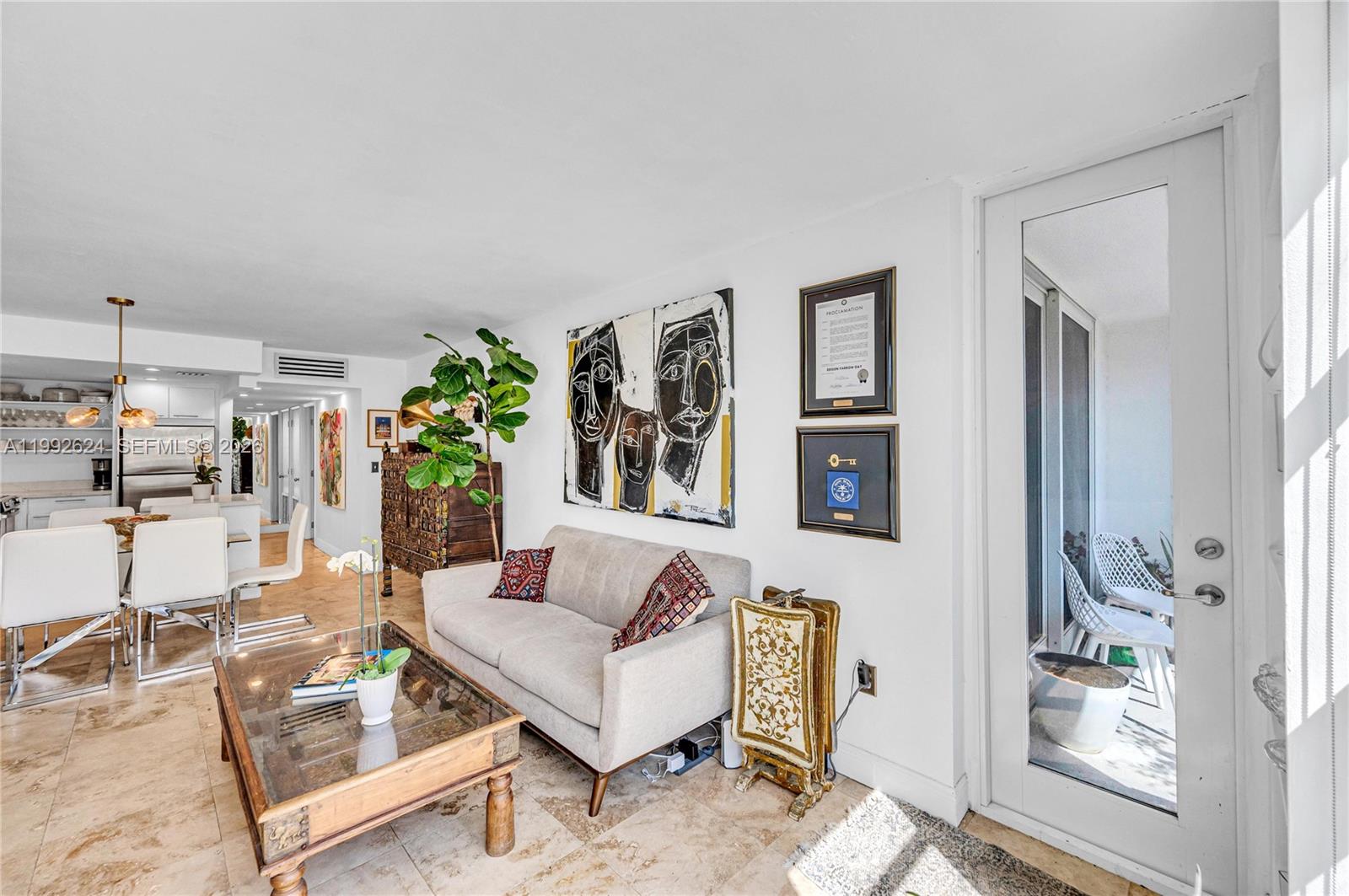 BAYVIEW TERR CONDO - Residential
