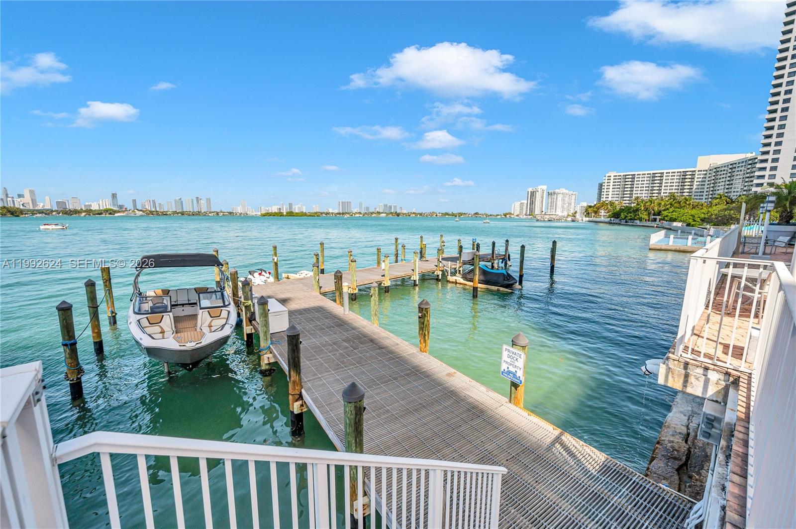 BAYVIEW TERR CONDO - Residential
