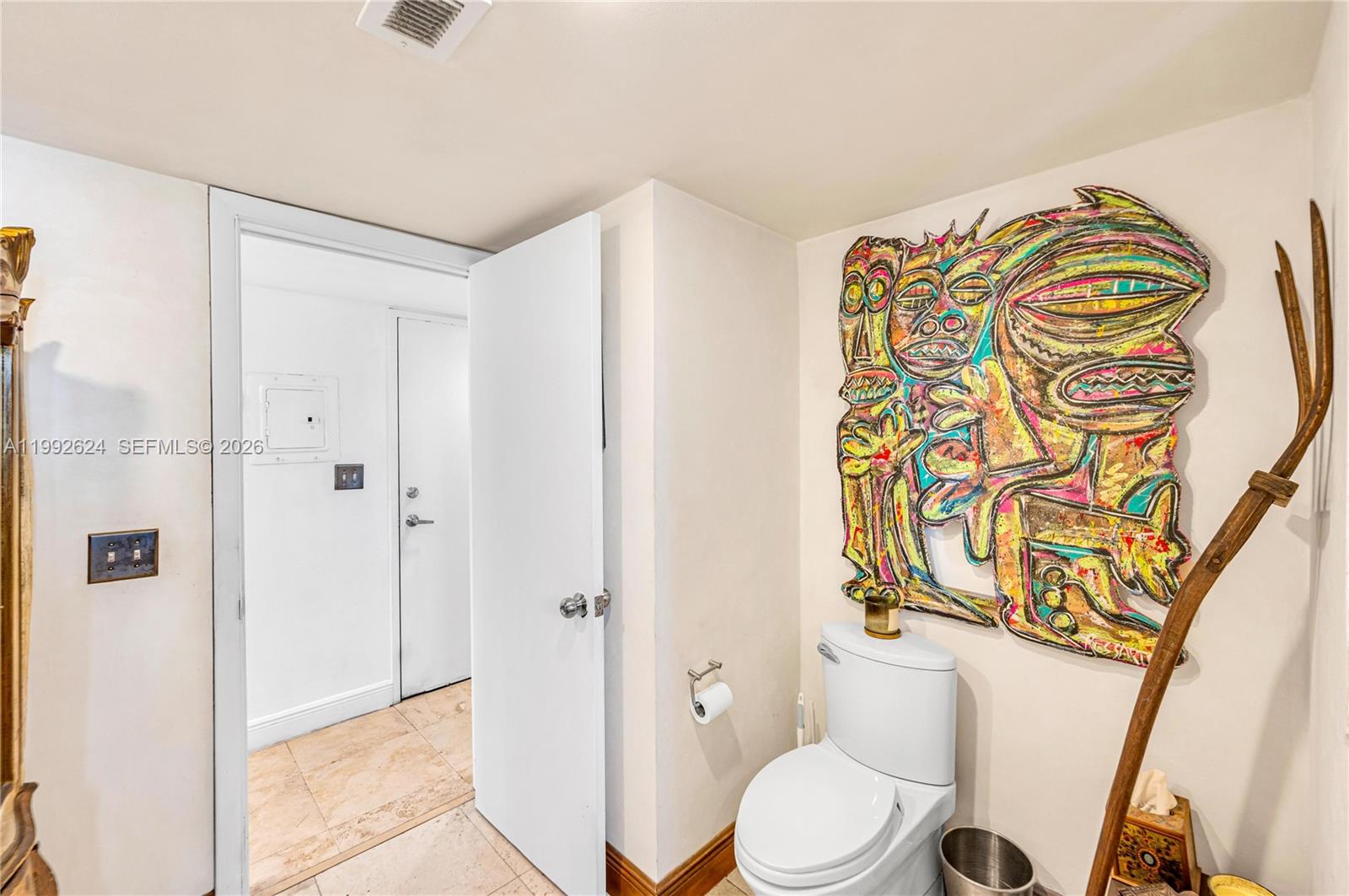 BAYVIEW TERR CONDO - Residential
