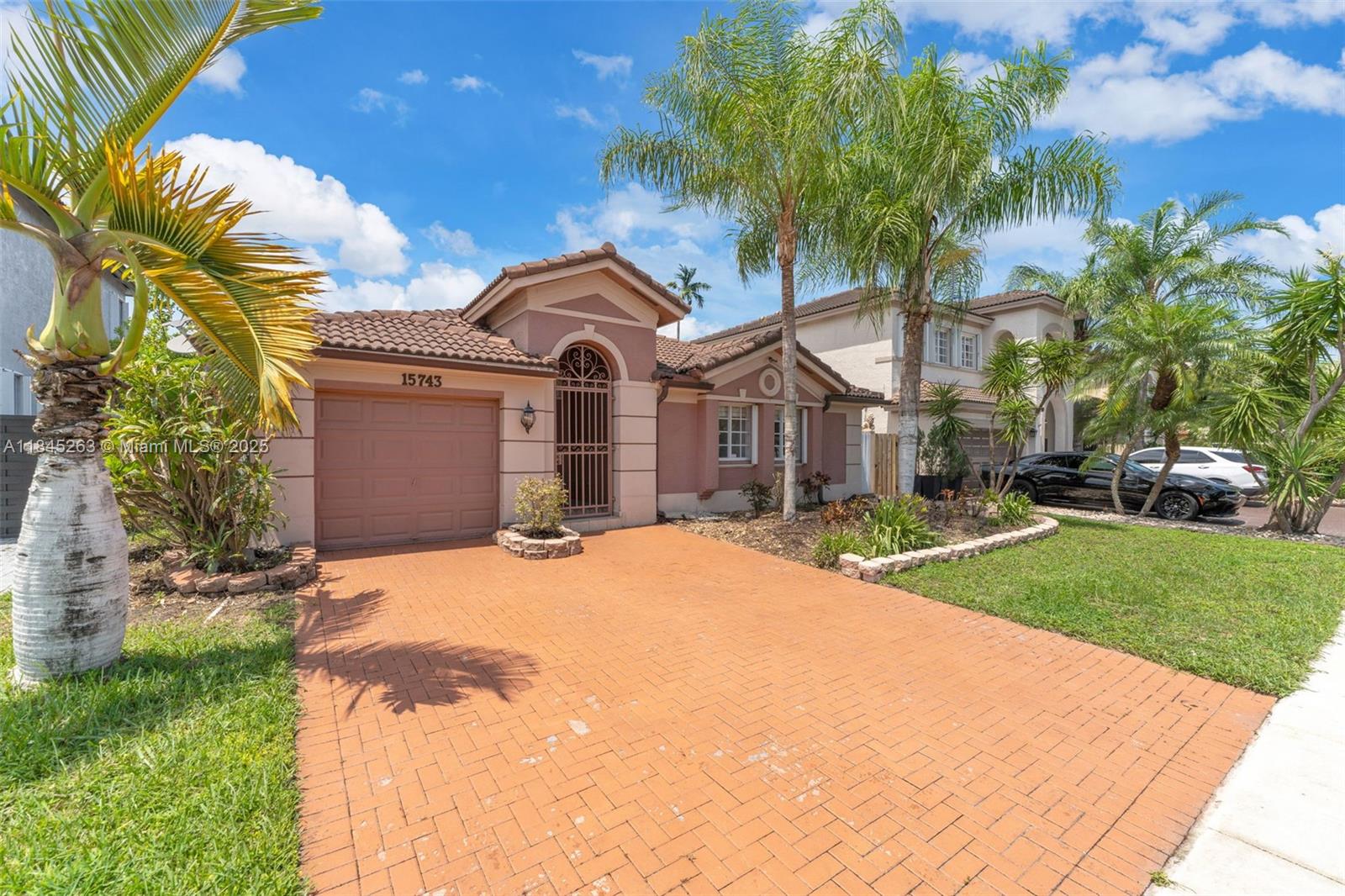 MILON VENTURE - Residential