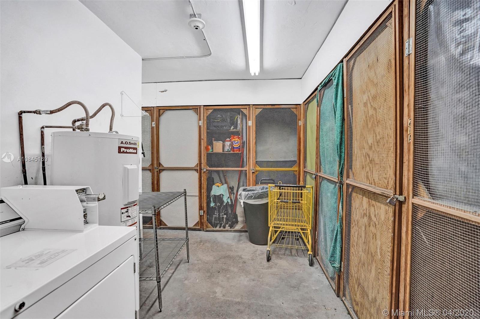 ELDORADO COUNTRY CLUB TOW - Residential Lease