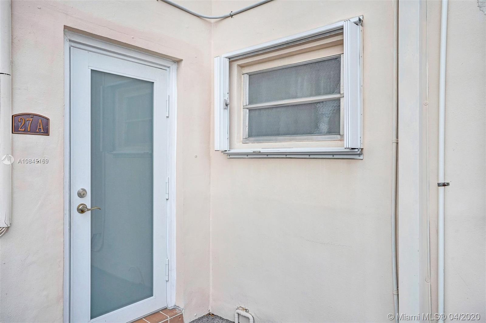 ELDORADO COUNTRY CLUB TOW - Residential Lease