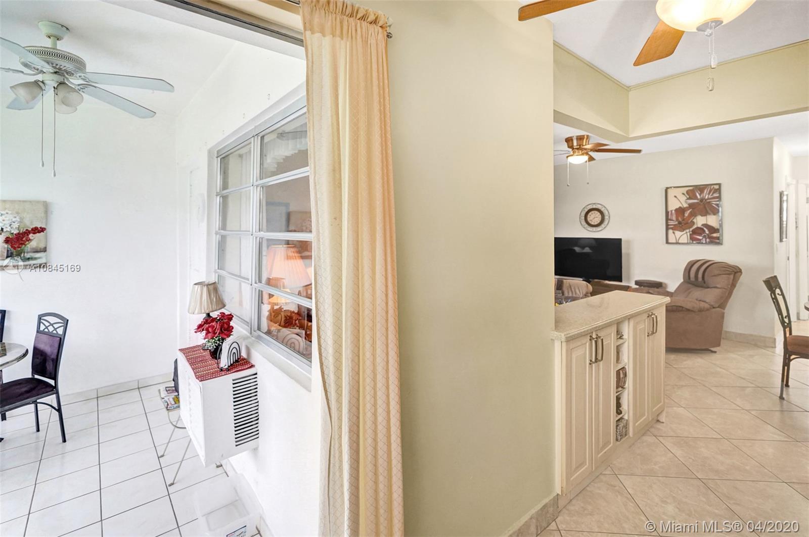 ELDORADO COUNTRY CLUB TOW - Residential Lease