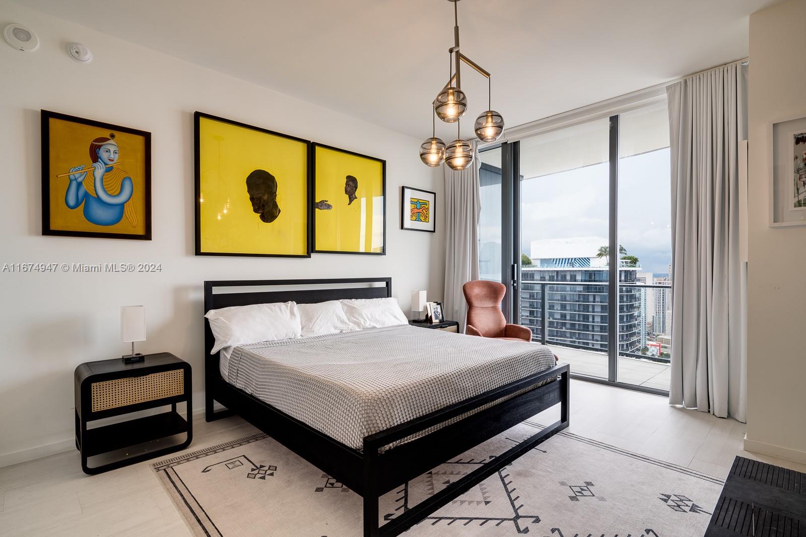 BRICKELL FLATIRON CONDO - Residential