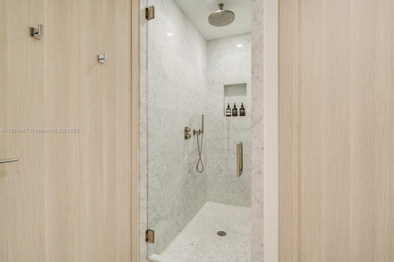 BRICKELL FLATIRON CONDO - Residential