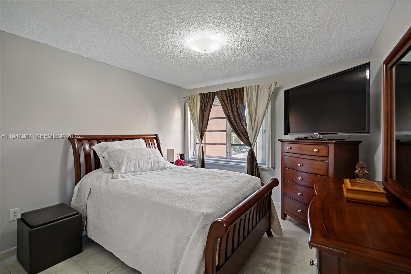 WESTLAND SOUTH CONDO - Residential