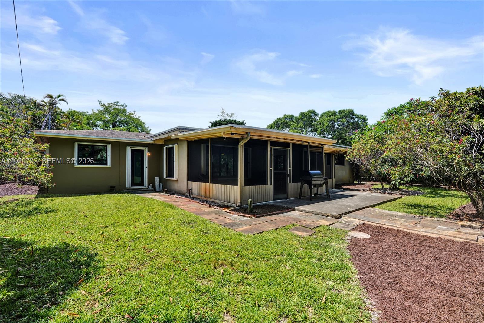 PLANTATION PARK 8 ADD - Residential