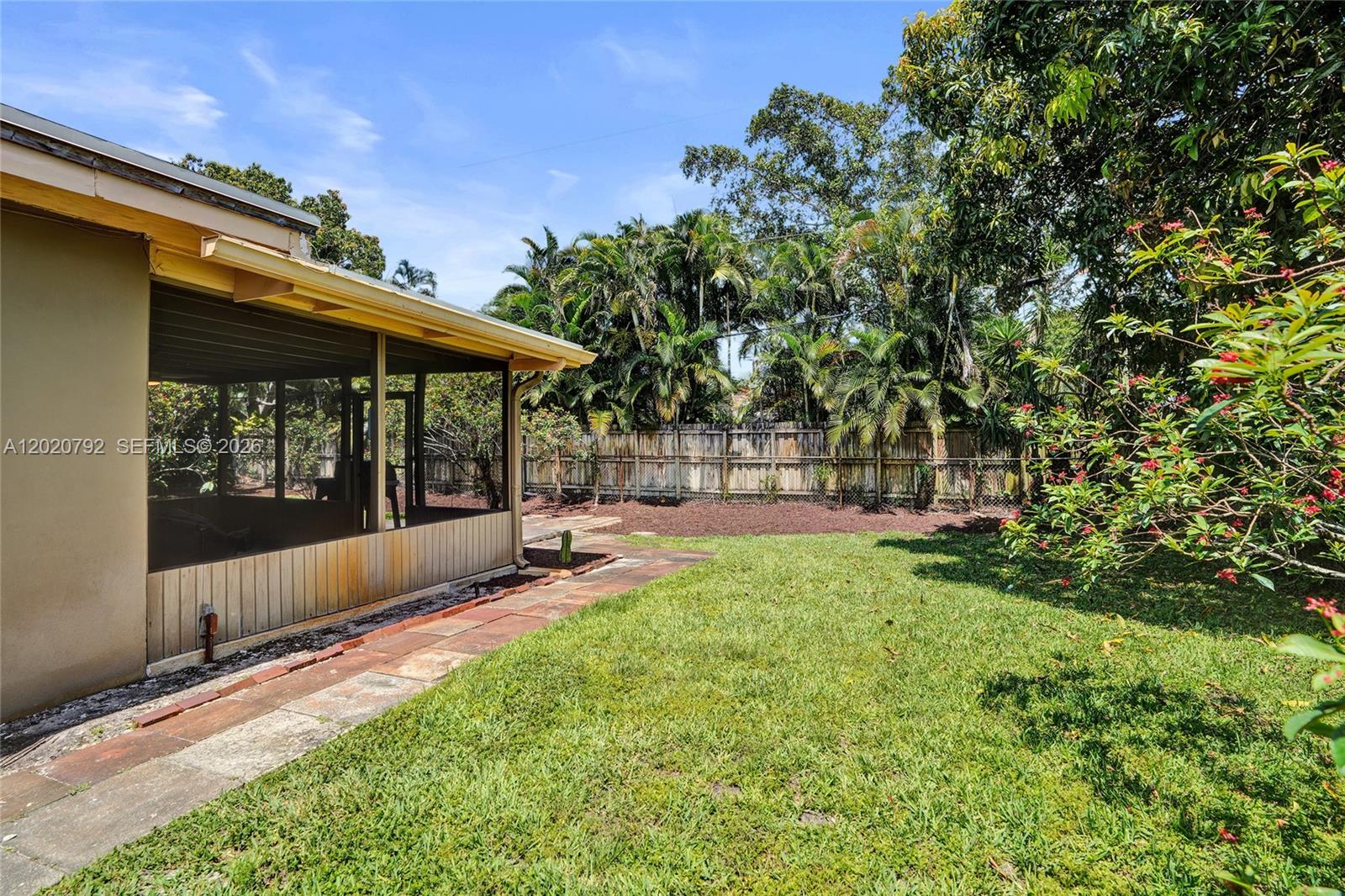 PLANTATION PARK 8 ADD - Residential