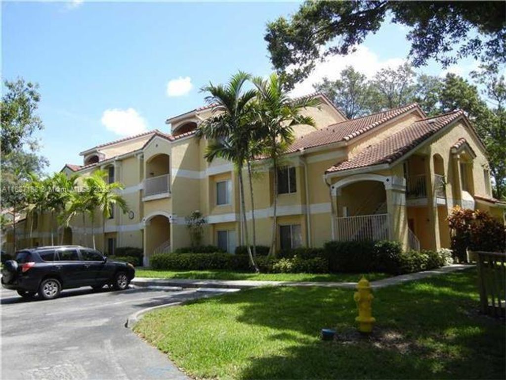 Photo of 2405 NW 33rd St #1214, Oakland Park, FL 33309 (MLS # A11887188)