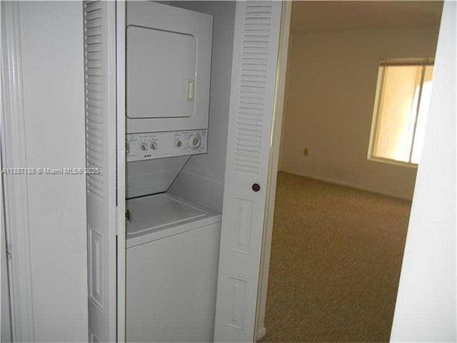 SAILBOAT POINTE CONDO - Residential Lease