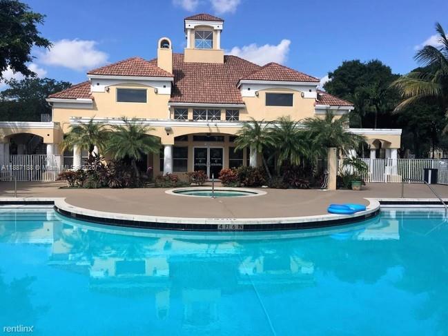 SAILBOAT POINTE CONDO - Residential Lease