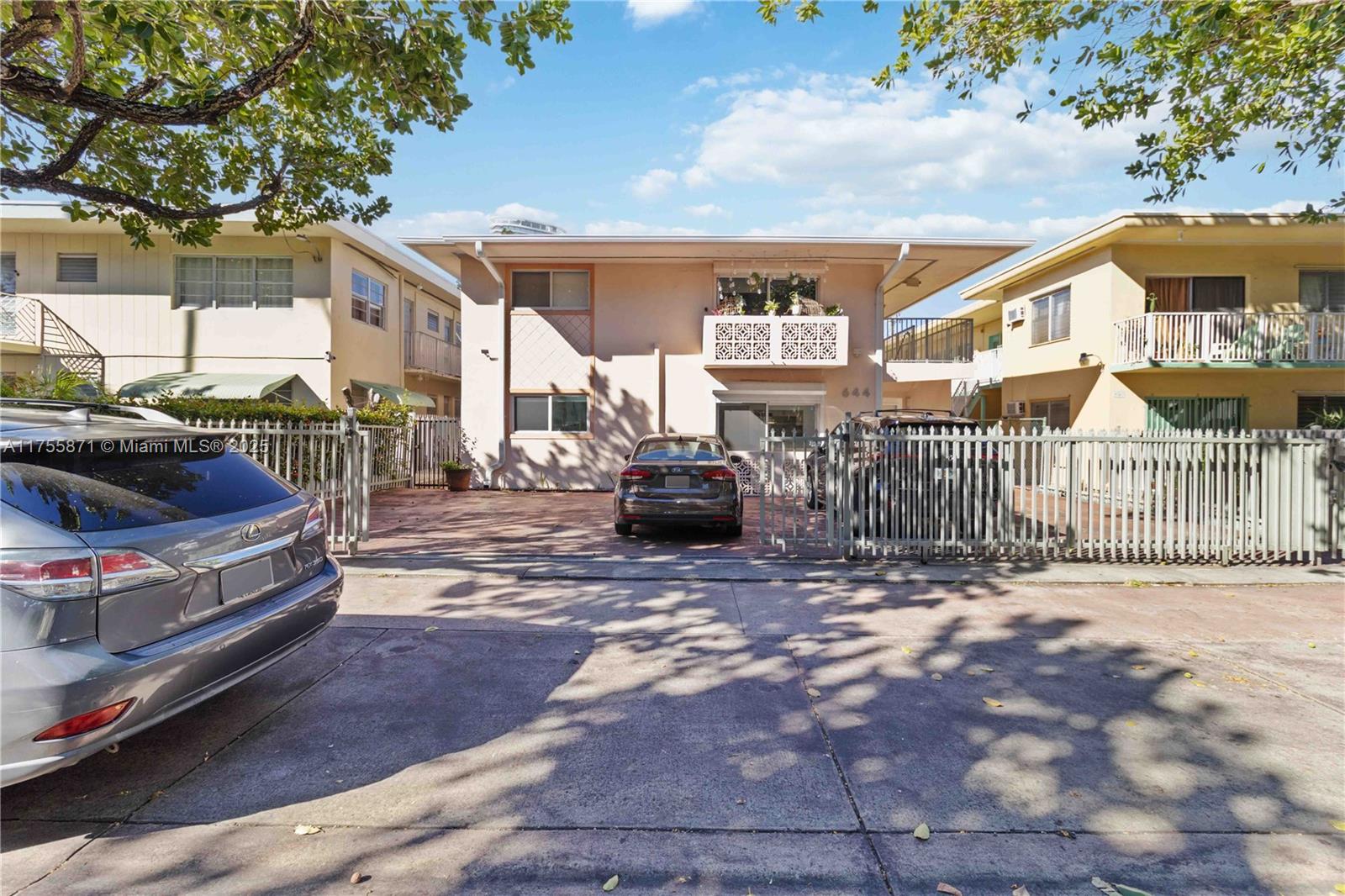644 MERIDIAN BUILDING CON - Residential
