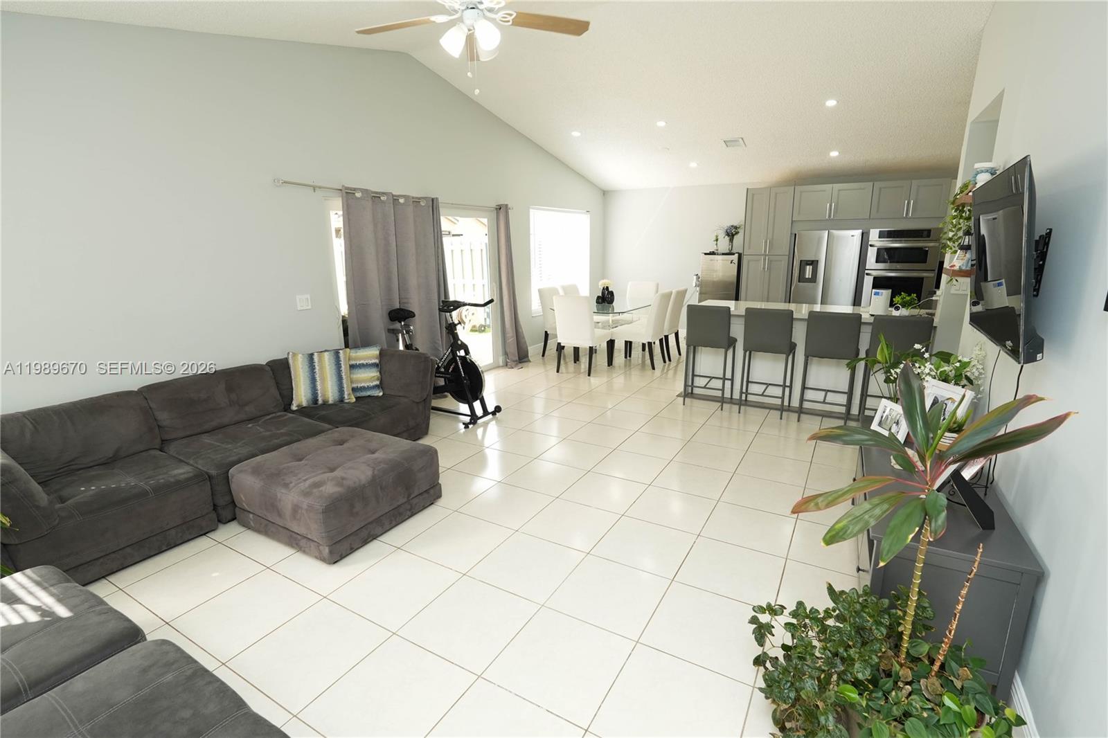 LAKEVIEW HOMES AT - Residential Lease