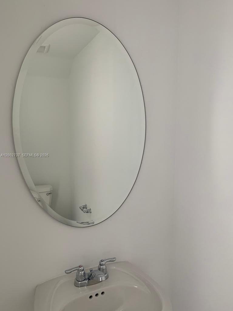 LAKESHORE AT THE FOUNTAIN - Residential Lease