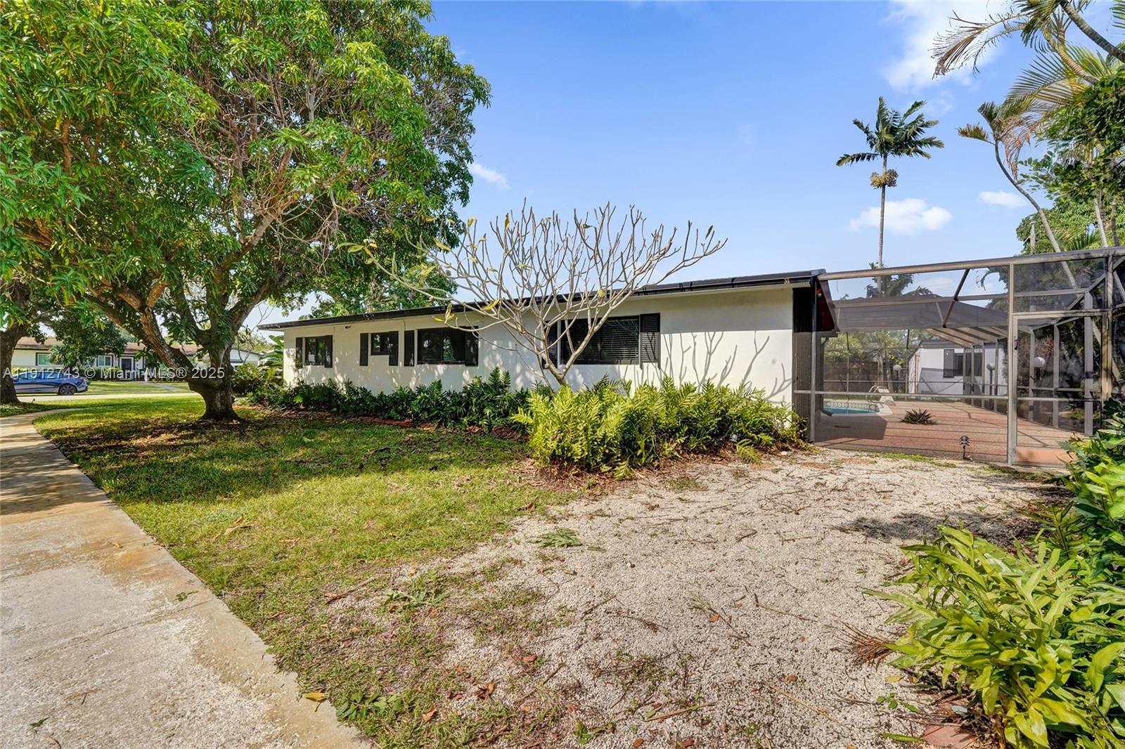 BOULEVARD HEIGHTS SEC 11 - Residential