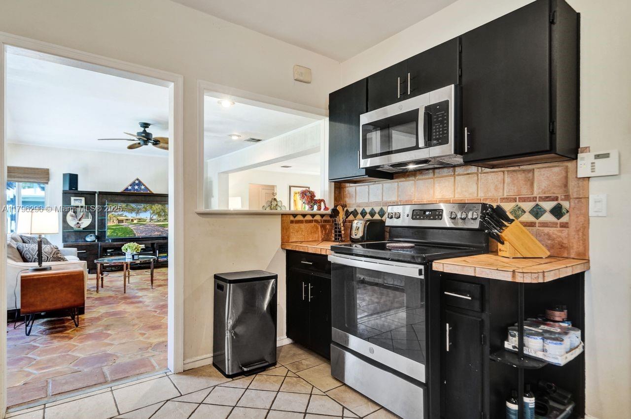 MIAMI SHORES SEC 2 - Residential