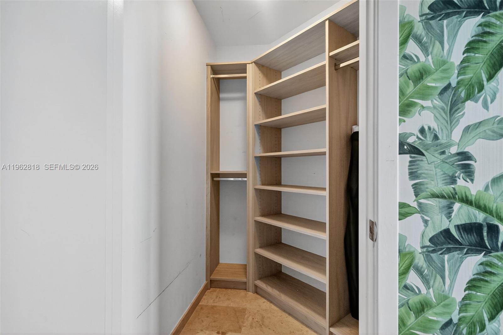 RISE CONDO - Residential Lease