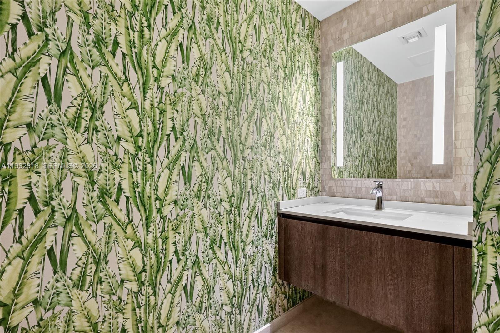 RISE CONDO - Residential Lease