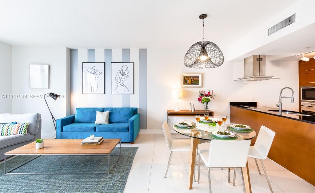 ICON BRICKELL CONDO NO 3 - Residential