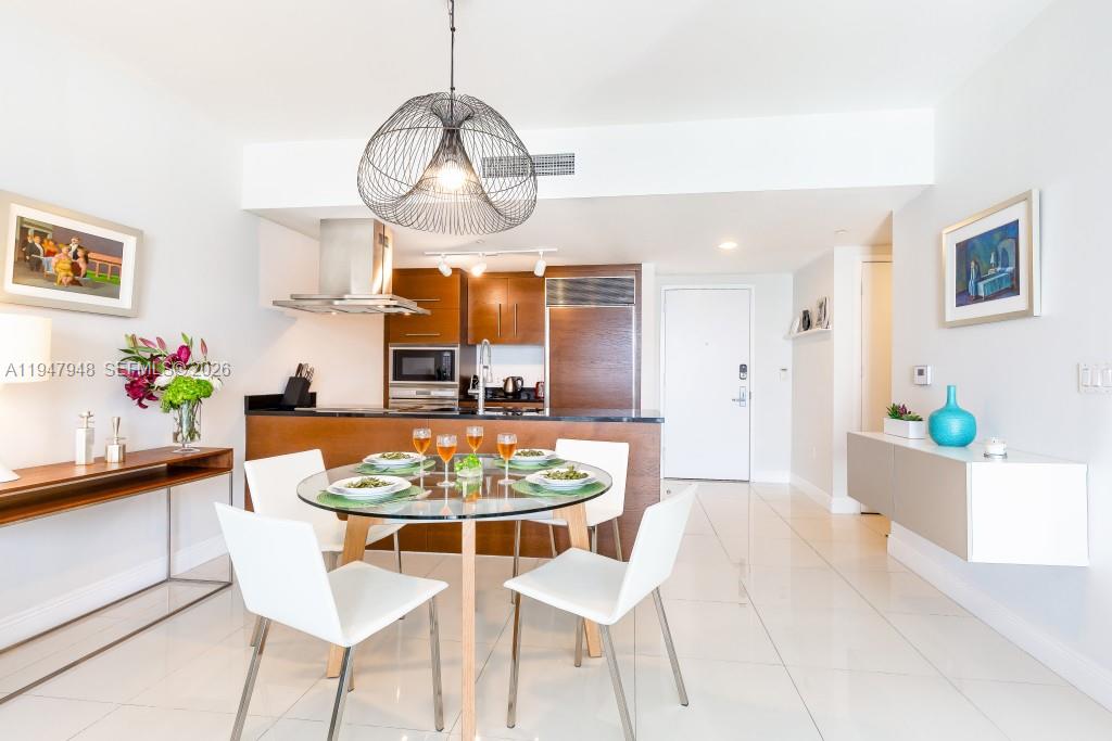 ICON BRICKELL CONDO NO 3 - Residential