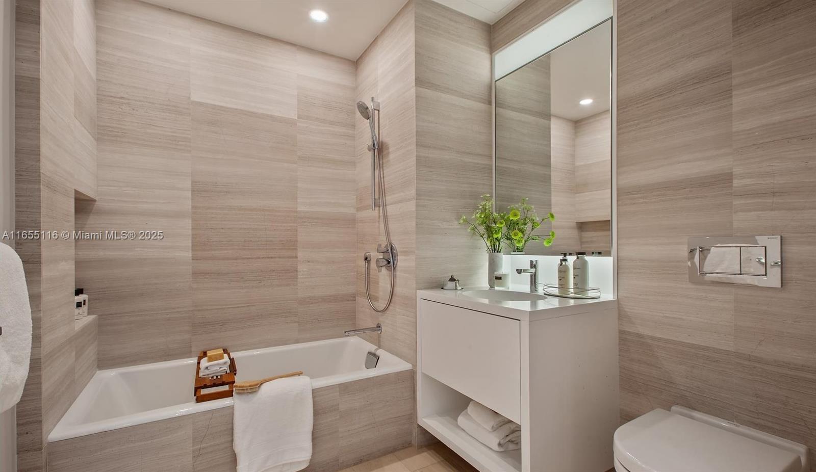 300 COLLINS CONDO - Residential