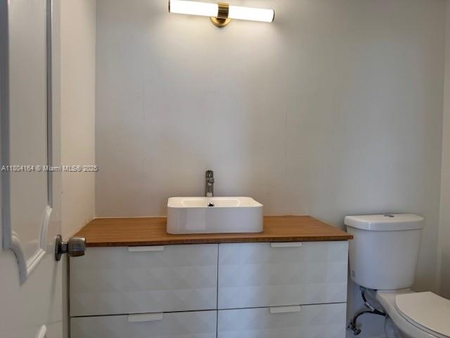 LONDON TOWERS - Residential Lease