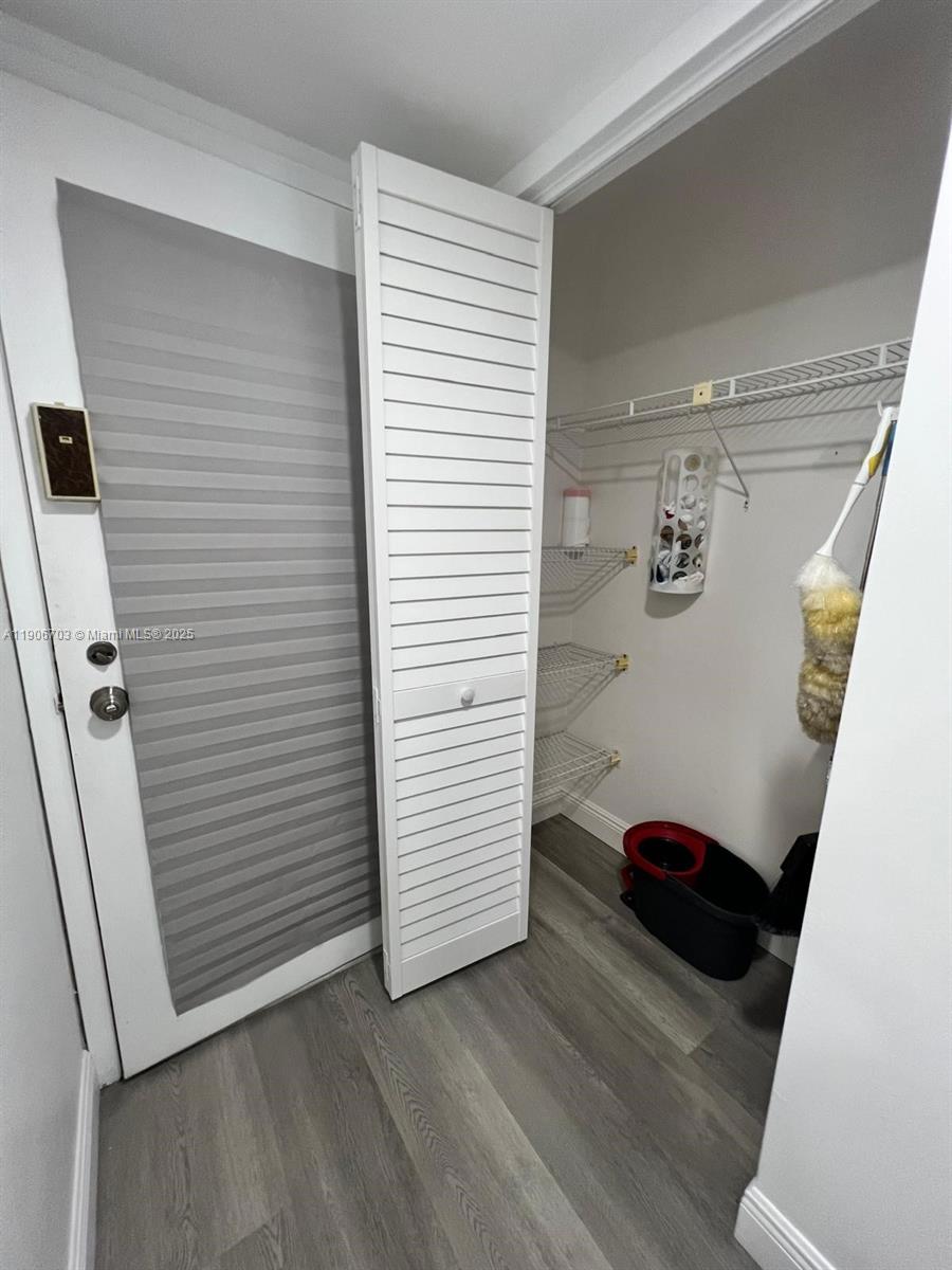 BAHAMA VILLAGE CONDO - Residential Lease