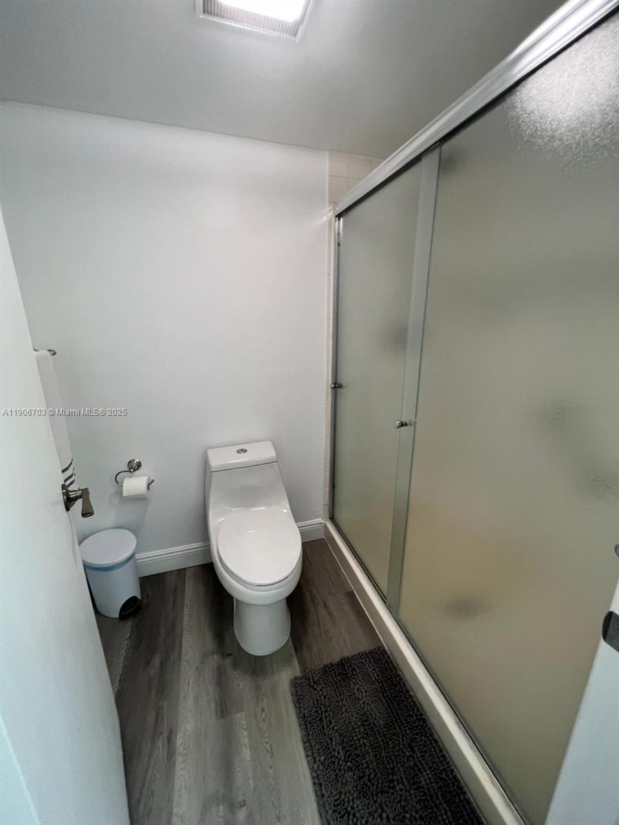 BAHAMA VILLAGE CONDO - Residential Lease