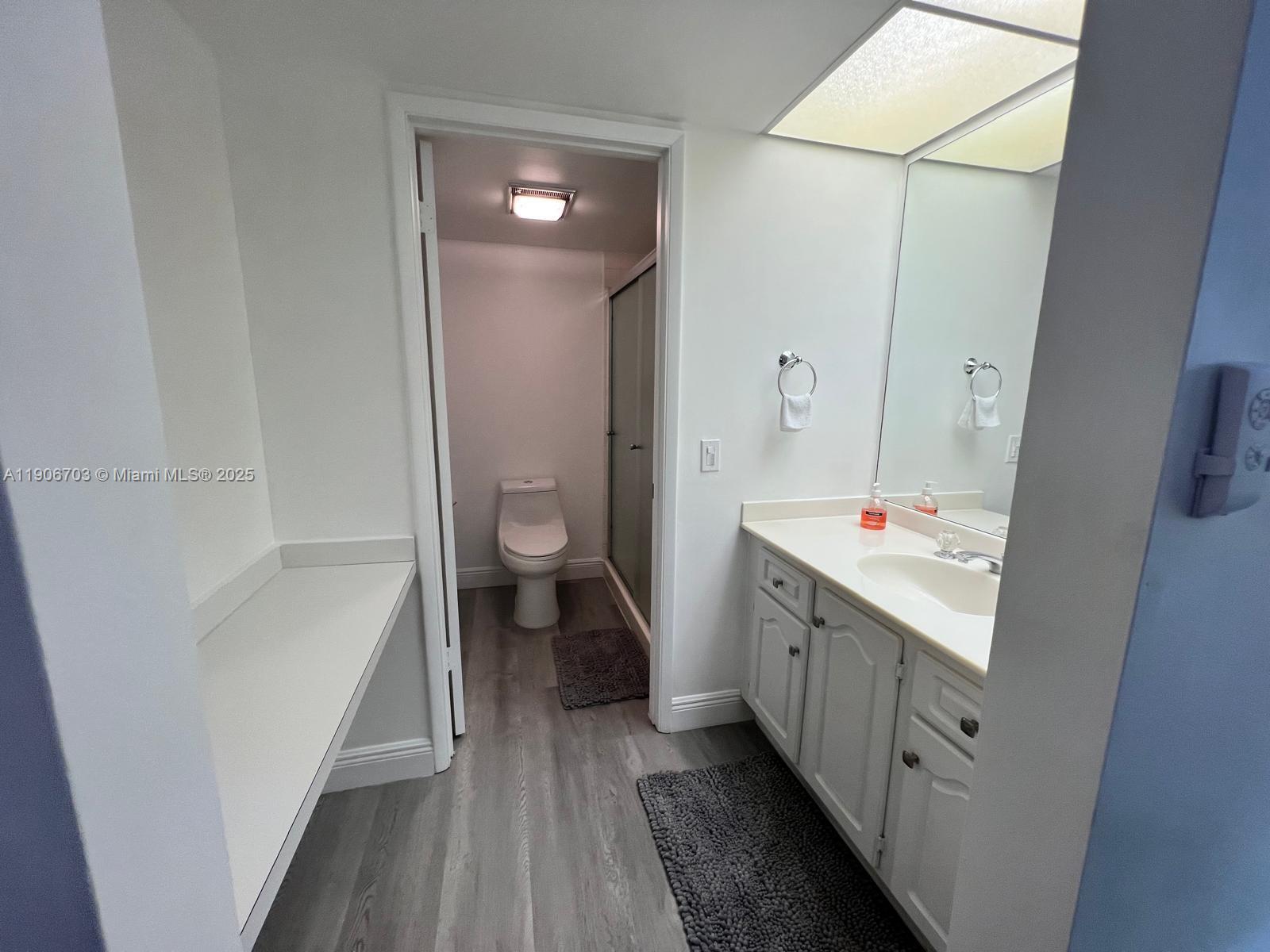 BAHAMA VILLAGE CONDO - Residential Lease