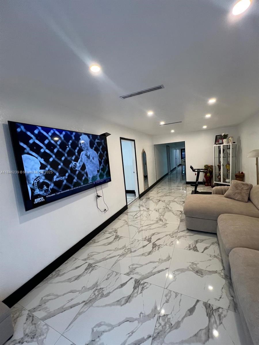 CENTRAL MIAMI PART 4 - Residential