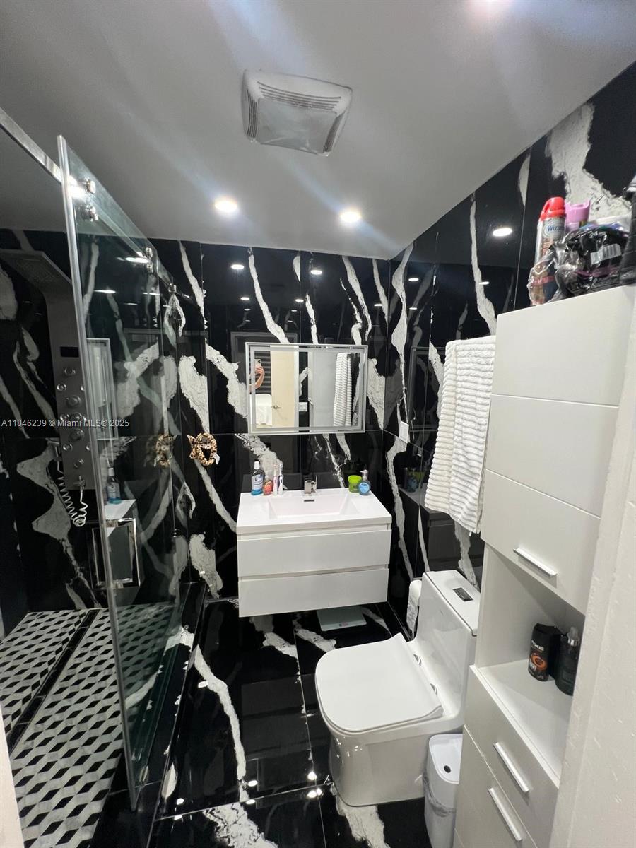 CENTRAL MIAMI PART 4 - Residential