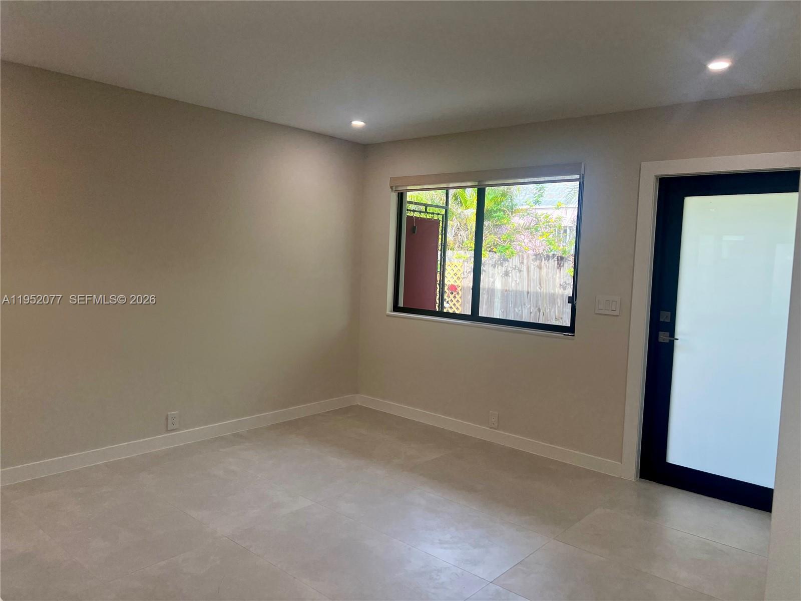 3532 Thomas Ave 3532