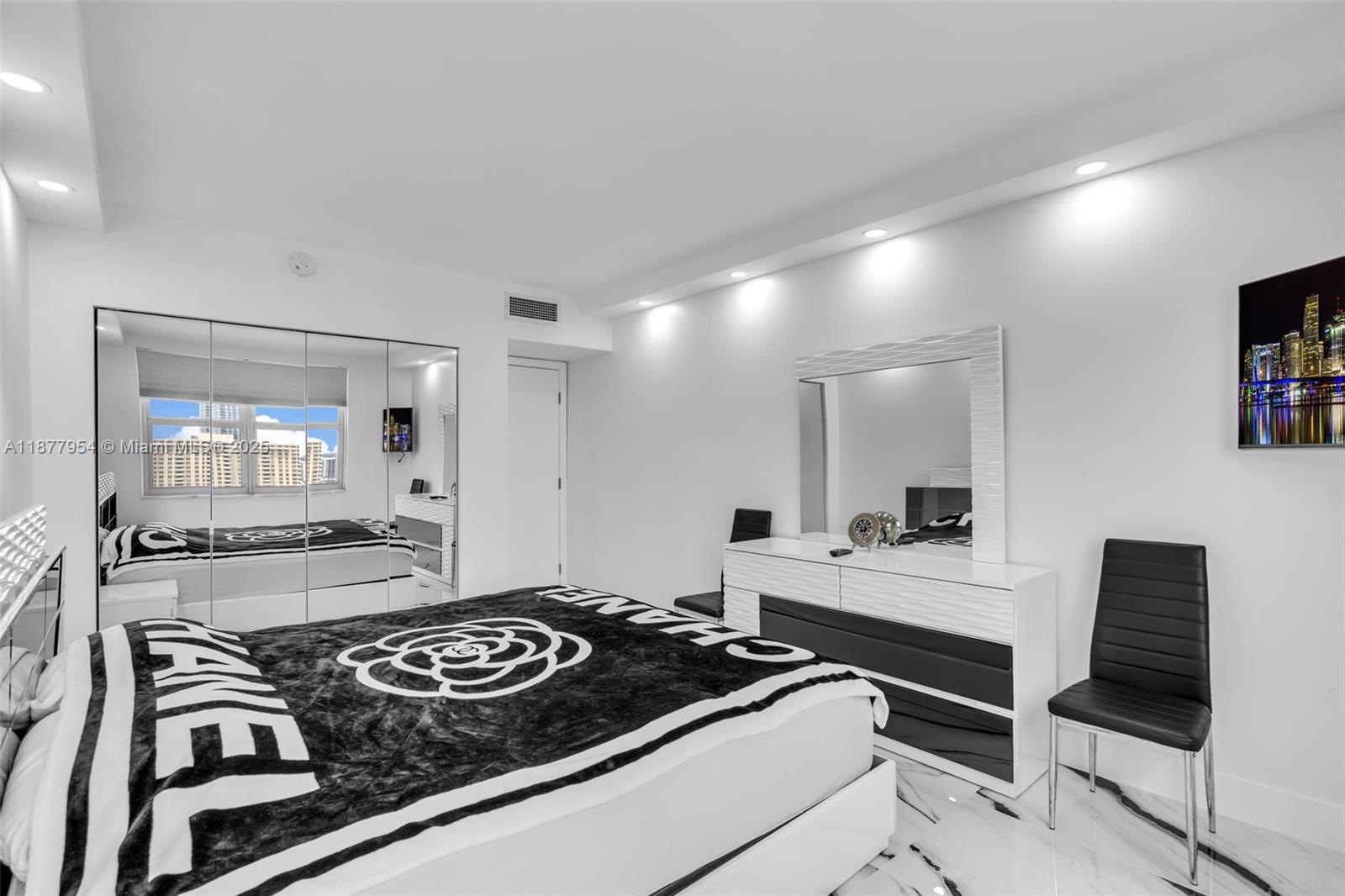 HEMISPHERES CONDO - Residential