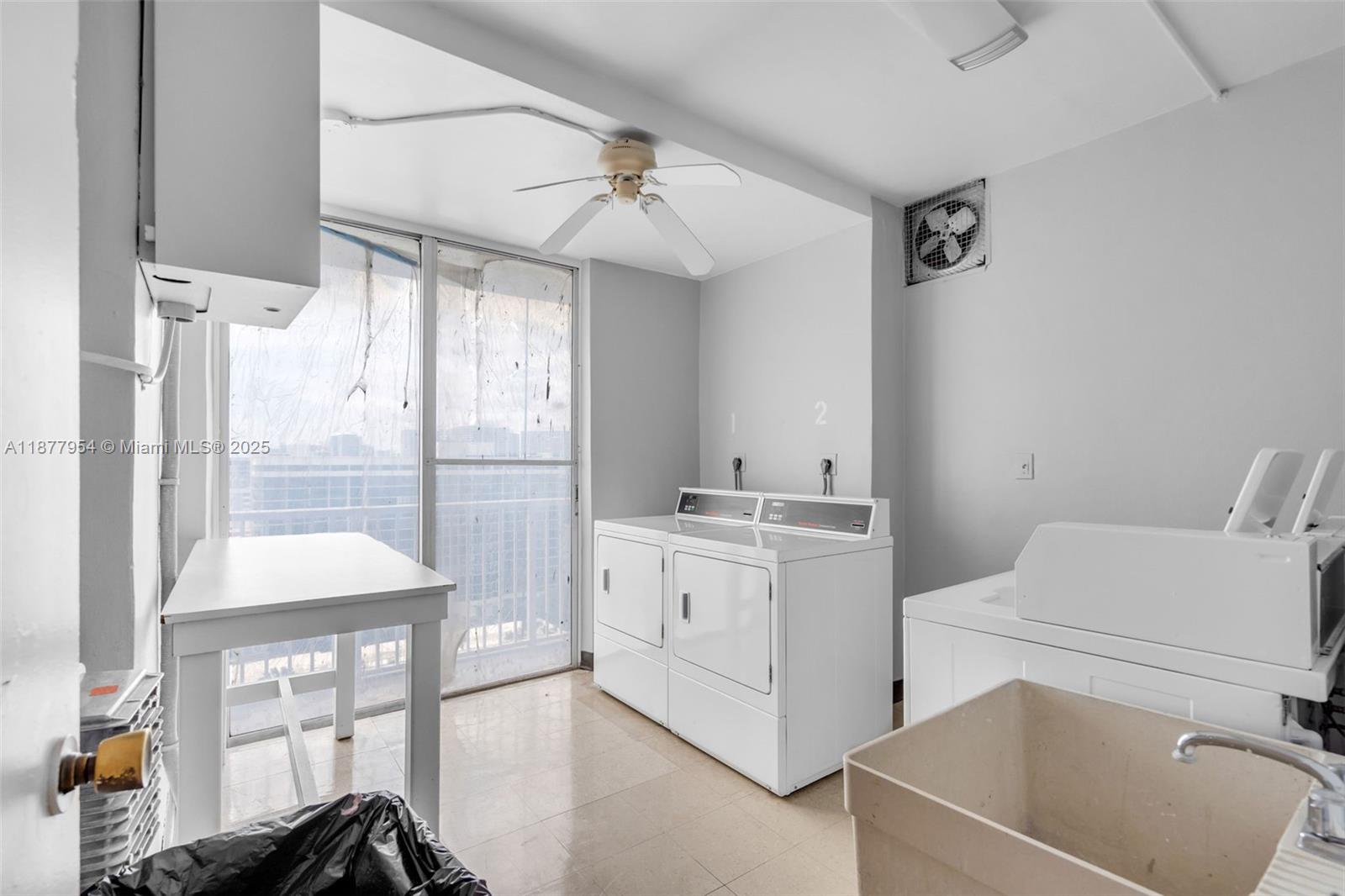 HEMISPHERES CONDO - Residential