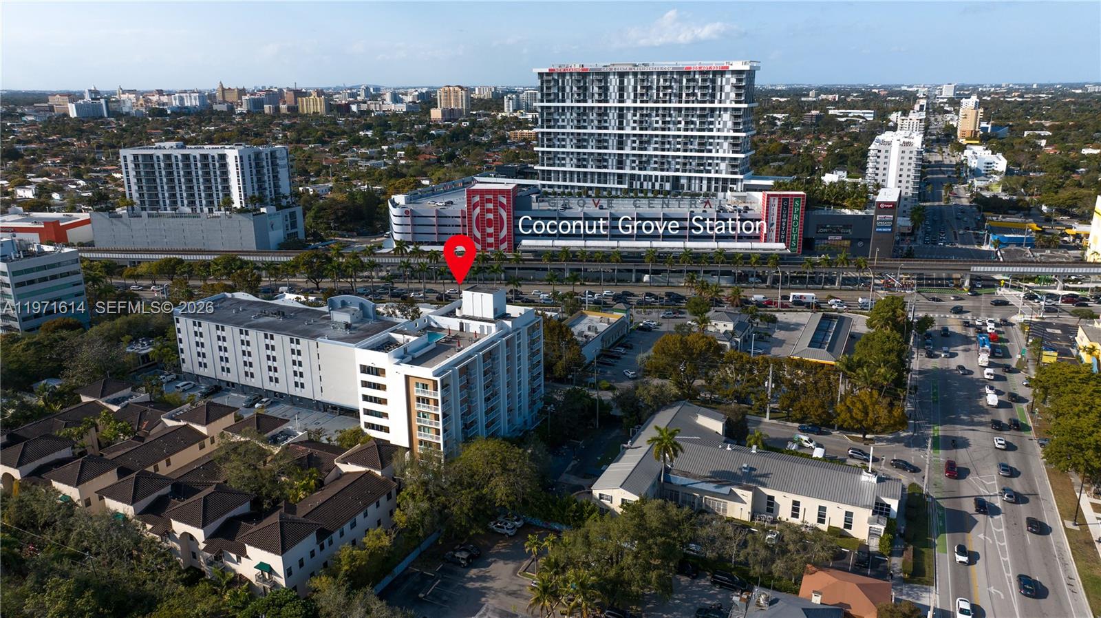 VILLAGGIO IN THE GROVE TO - Residential