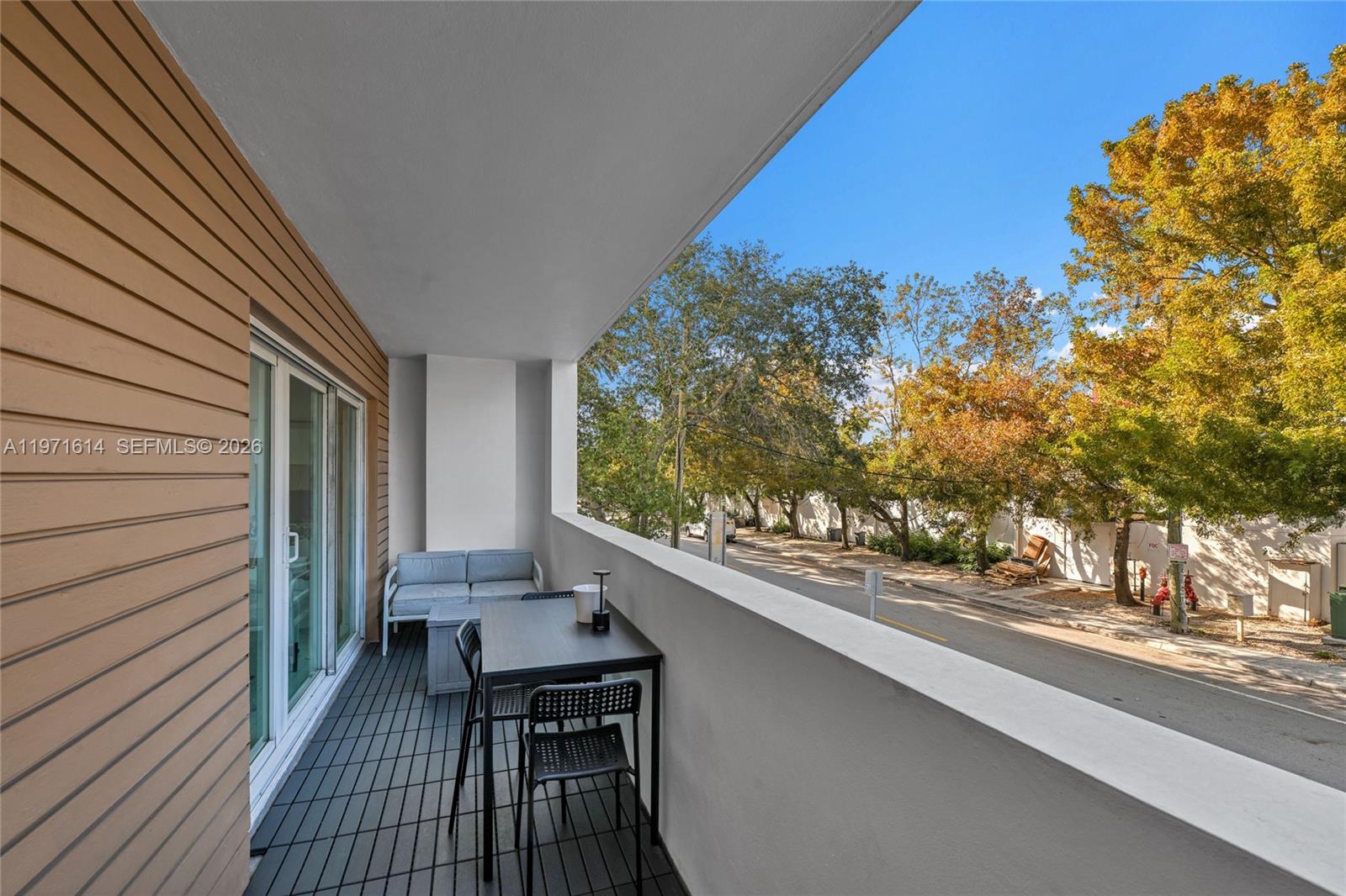 VILLAGGIO IN THE GROVE TO - Residential