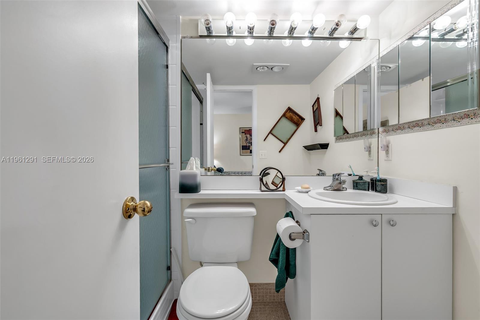 TILFORD O CONDO - Residential