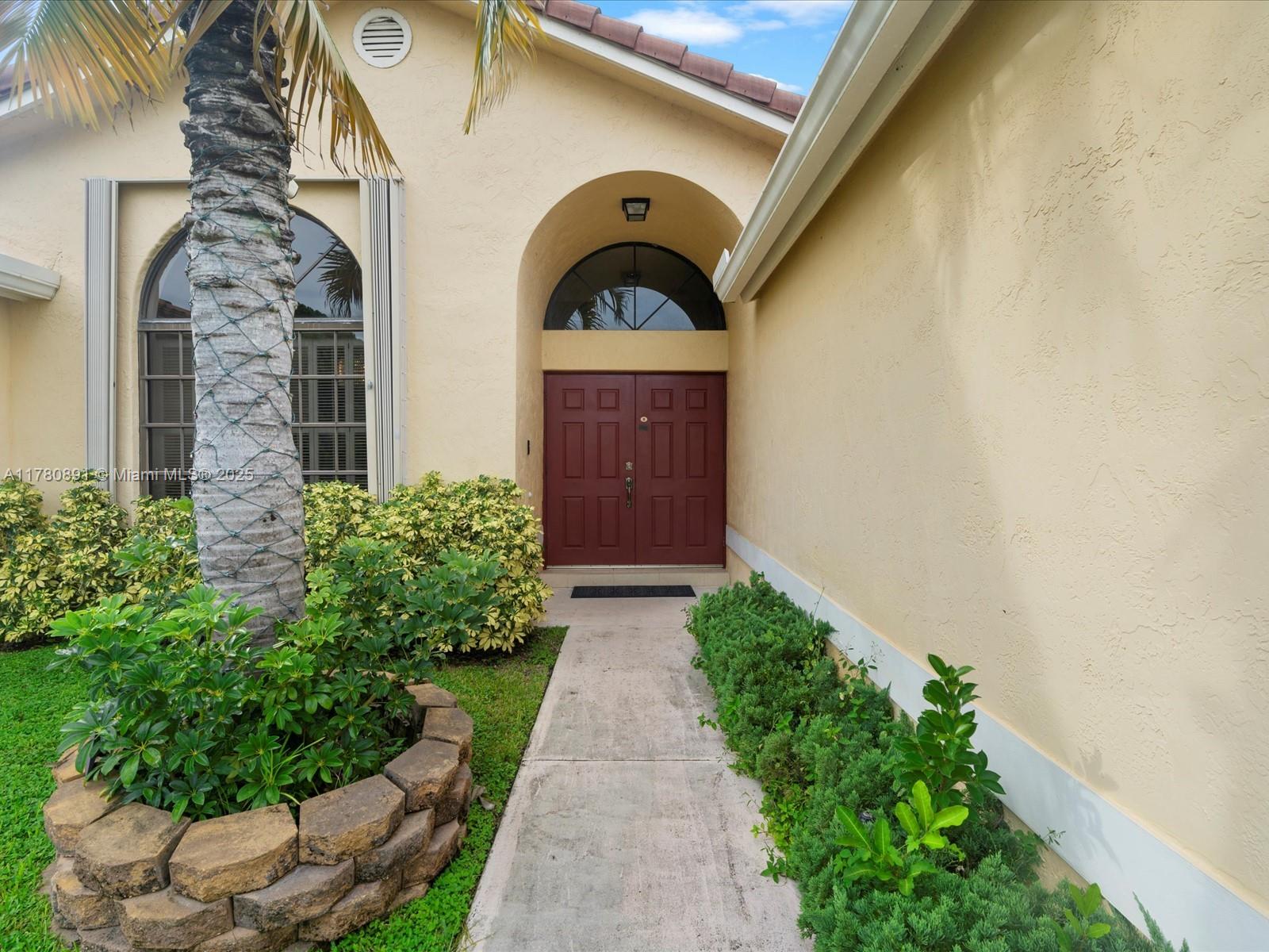 BONAVENTURE LAKES - Residential